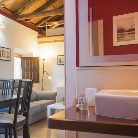 El Oasis De La Juderia - Living Toledo